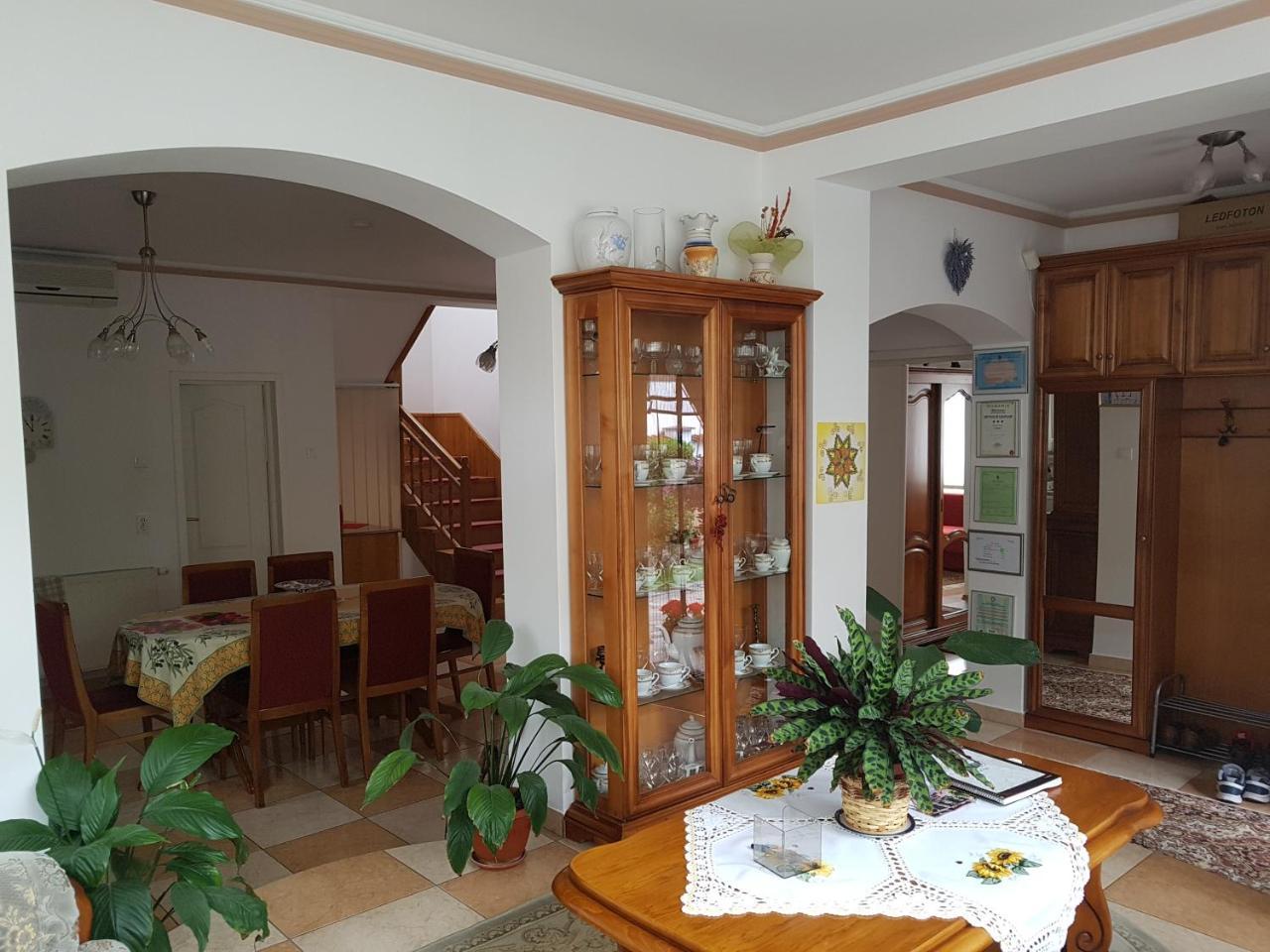 Pensiunea Lőrincz *** Panzió Sovata Exterior foto